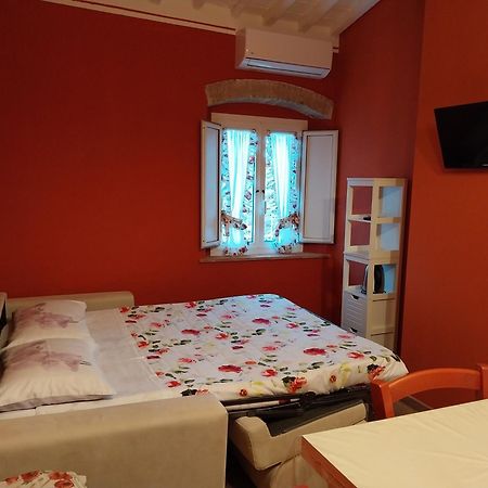 Appartement La Casa Della Pieve Vecchia à Marmigliaio Chambre photo
